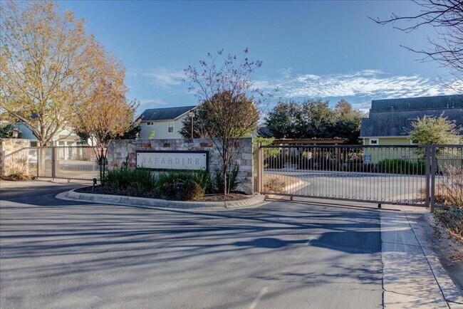 Building Photo - 12212 Tawny Farms Rd