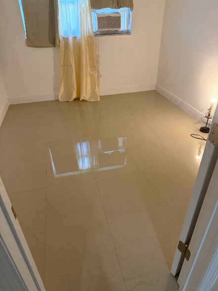 Building Photo - 1380 NW 43 Terrace