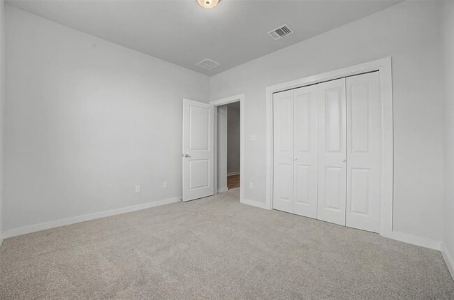 Building Photo - 17502 El Hidalgo Dr