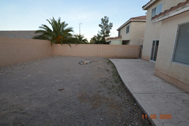 Building Photo - 10014 Hermit Rapids Ave