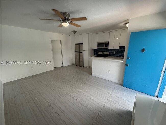 Building Photo - 7441 SW 59th St
