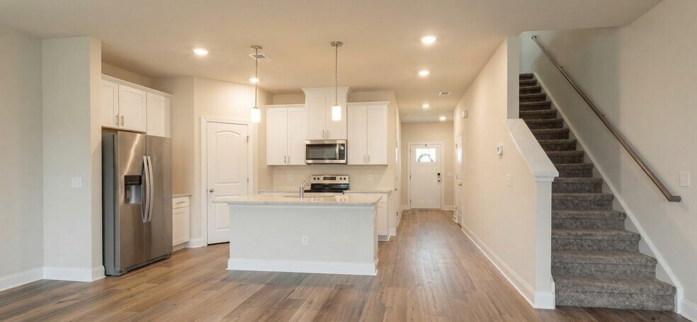 Building Photo - 857 Longleaf Ln