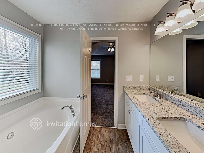 Building Photo - 389 Shoal Ct
