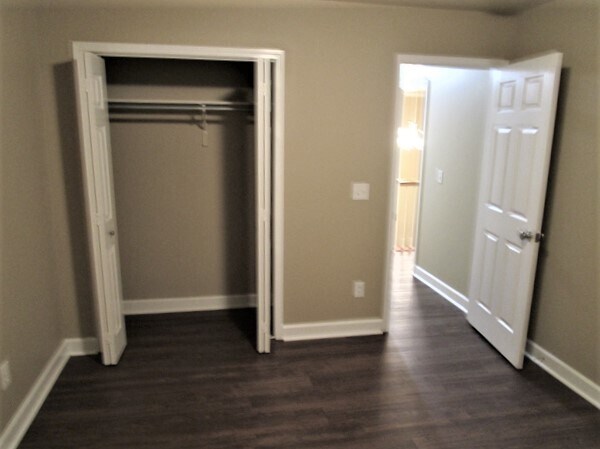 Building Photo - 3063 Romain Trail