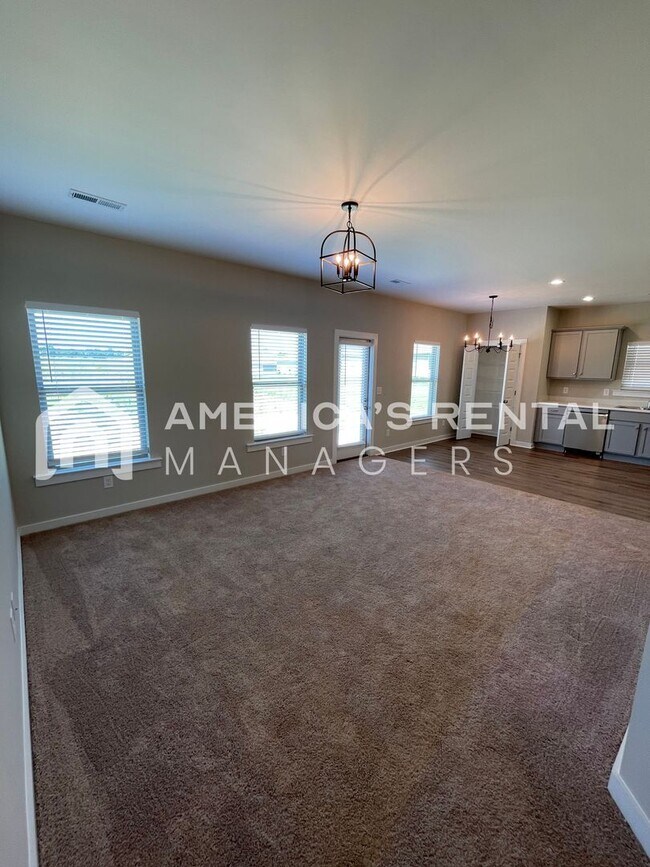 Building Photo - Home for Rent in Eva, AL!!! AVAILABLE NOW!!