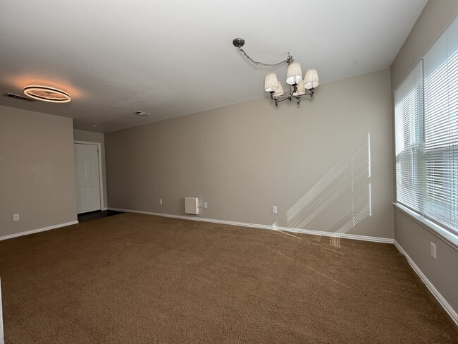 Building Photo - 1408 Park Pl