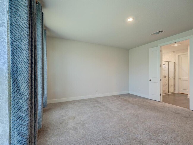 Building Photo - 153 Milam Crk Dr