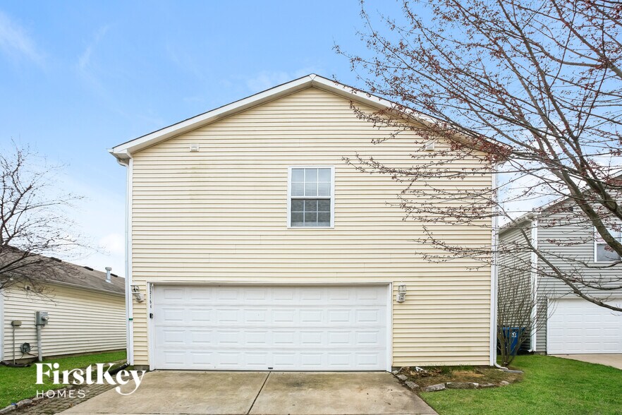 Building Photo - 12164 E 141st St