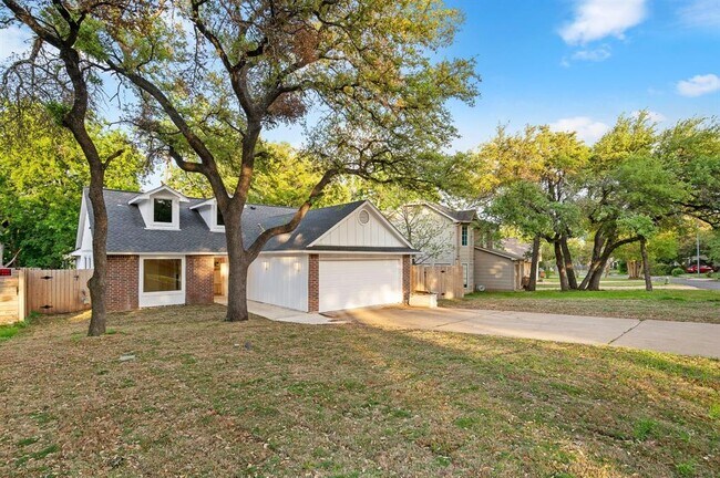 Building Photo - 12801 Magnolia Mound Trail