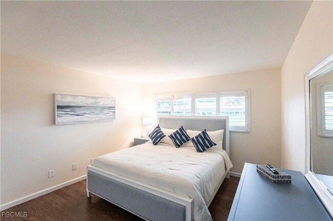 Building Photo - 6775 Lake McGregor Cir