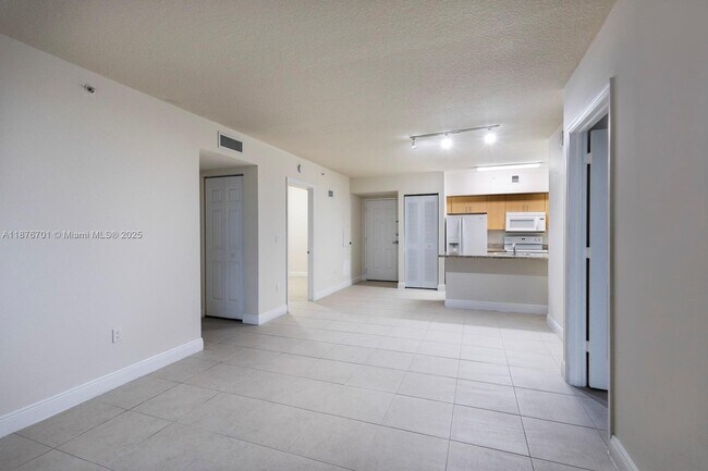 Building Photo - 2350 SW 27th Ave
