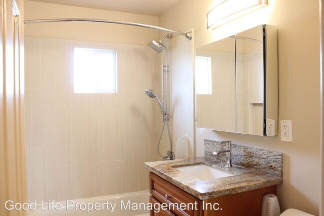Building Photo - 3 br, 1 bath House - 3172 Idlewild Way