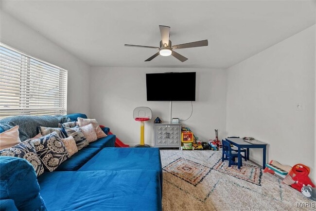 Building Photo - 757 Fox Creek Dr
