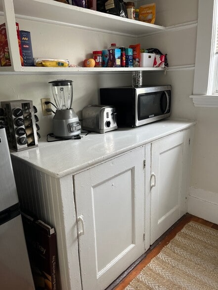 Building Photo - 7 Wheeler St