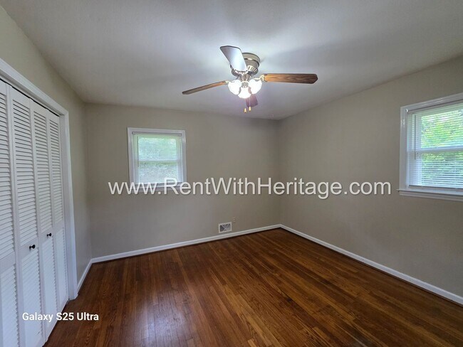 Building Photo - WOW!!! GORGEOUS RANCH WITH MANY UPGRADES / GREAT LOCATION/ PRIVATE YARD