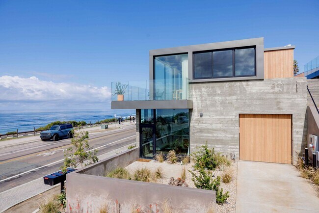 Building Photo - Fully Furnished, Modern Coastal Luxury with Stunning Ocean Views – 4BR/4BA Architectural Gem in C...
