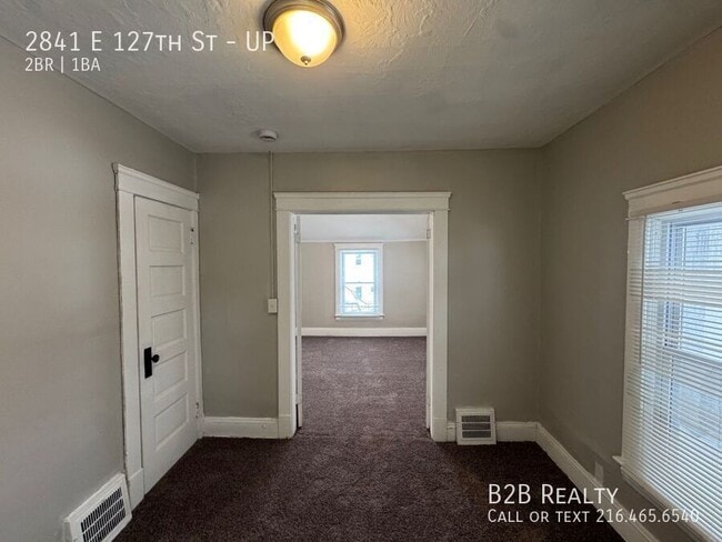 Building Photo - 2841 E 127th St