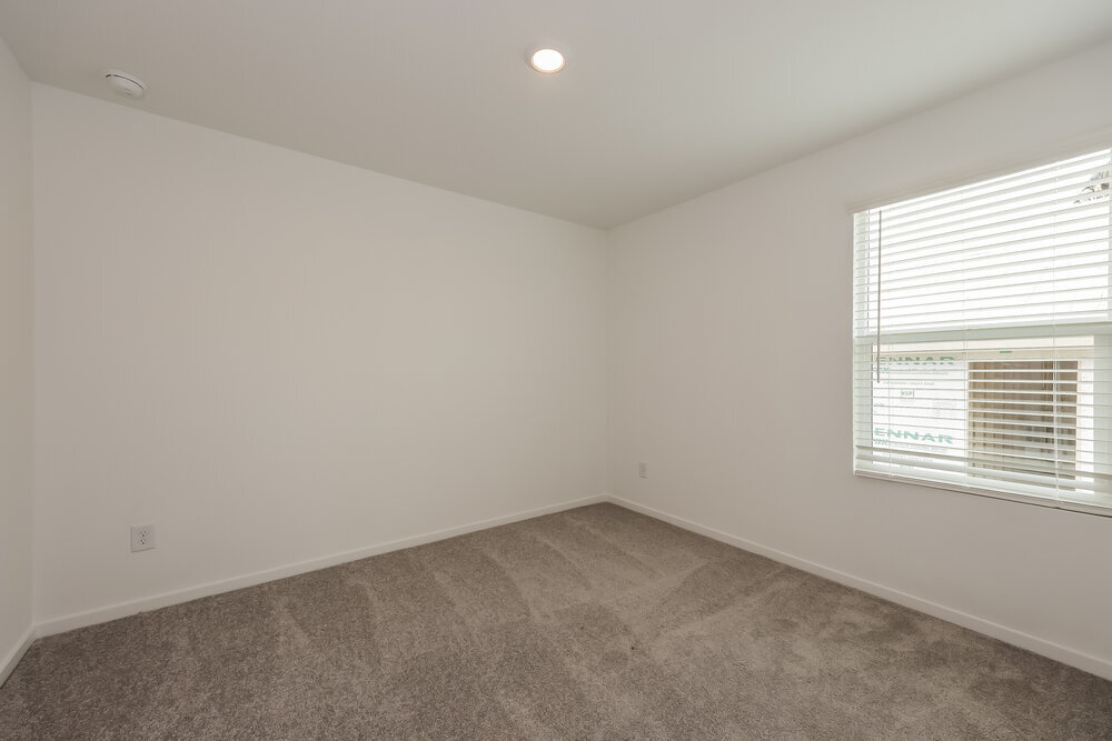 Building Photo - 10729 Revolver Dr