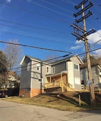 Building Photo - 802 Spruce St