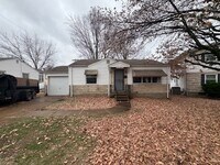 Building Photo - 1116 Kilgore Dr