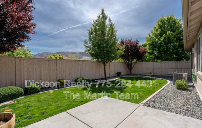 Building Photo - 10772 Ridgebrook Dr