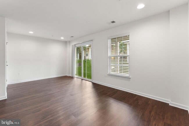 Building Photo - 8105 Kyne Millers Way