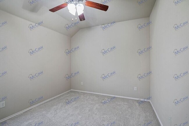 Building Photo - 513 Rustic Oak Ln