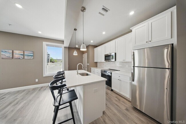 Building Photo - 7 Giada Lane Unit 2