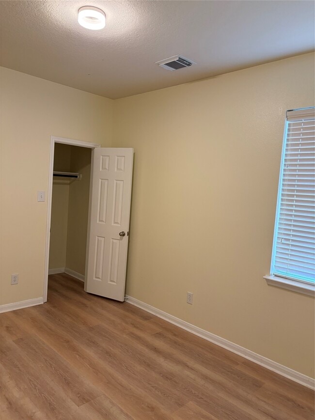 Building Photo - 15814 Granite Mountain Trail