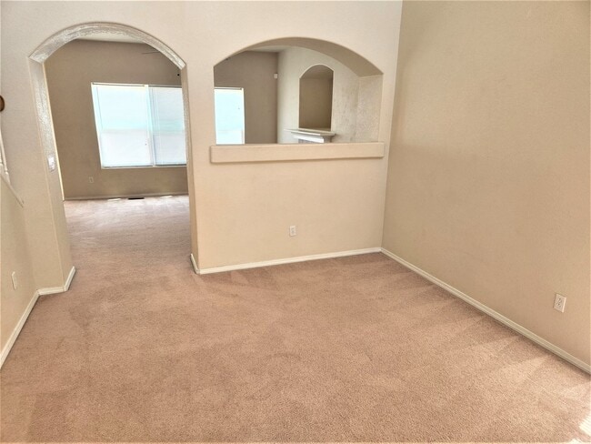 Building Photo - 796 Ridgebury Pl