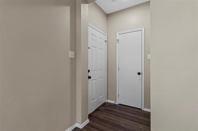 Building Photo - 431 Jannie St