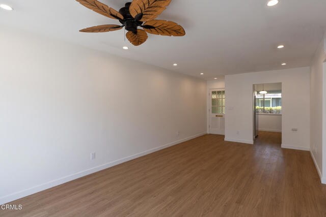 Building Photo - 130 E Alta Green