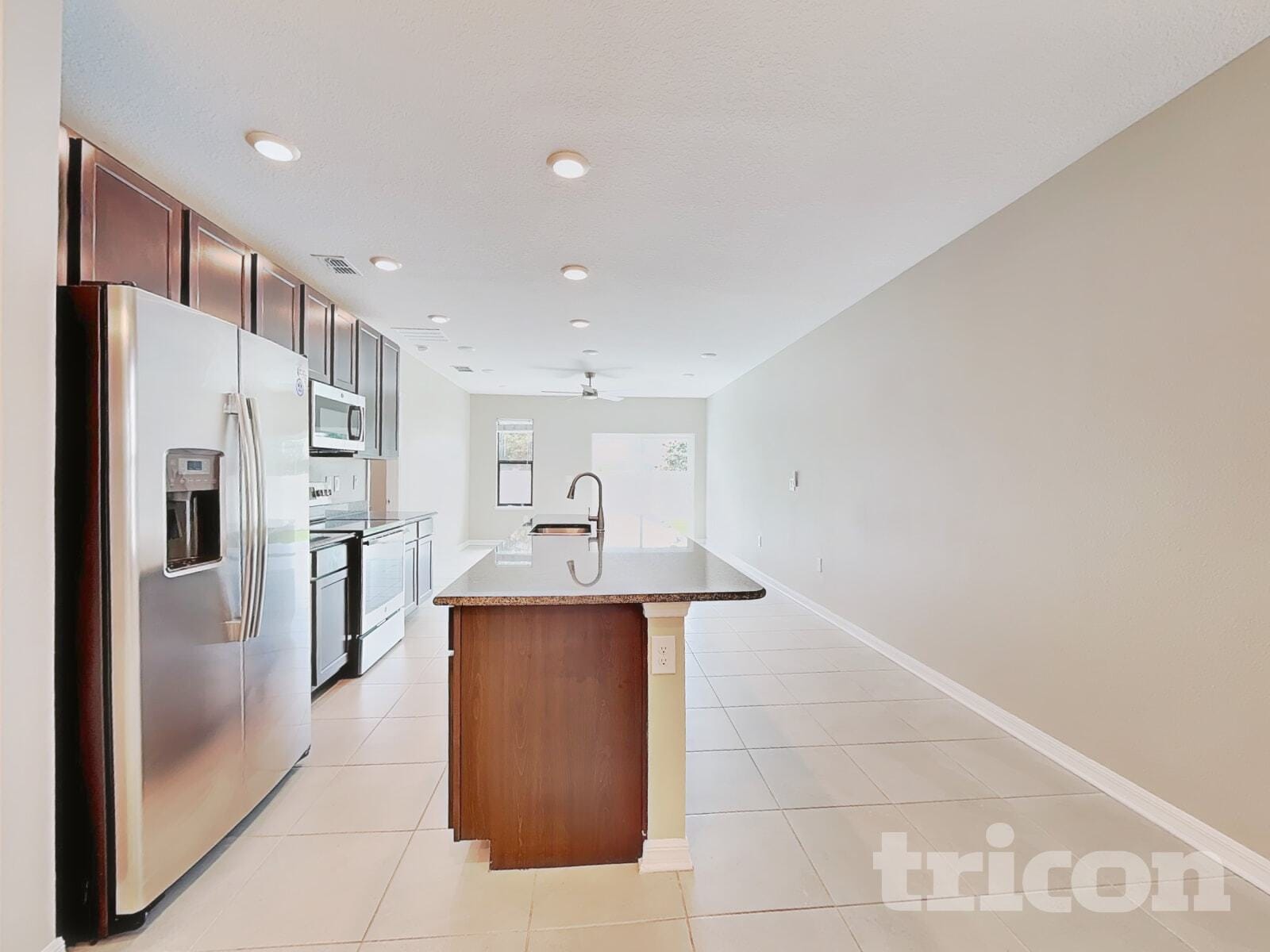Building Photo - 4648 Lindever Ln