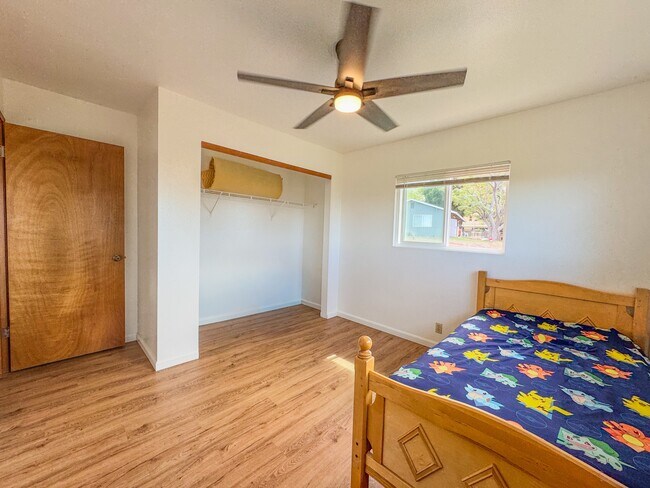 Building Photo - 195 Inia Pl