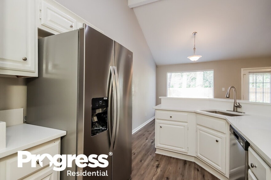 Building Photo - 15803 N Chamfer Ct