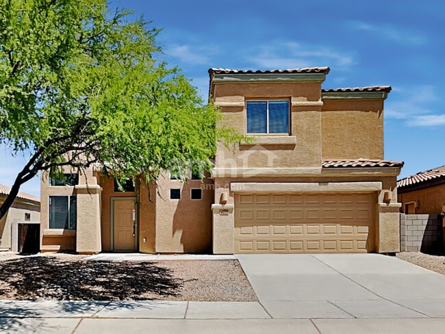 Building Photo - 6613 E Gehrig Ln
