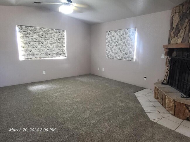 Building Photo - 7808 Chinle Dr