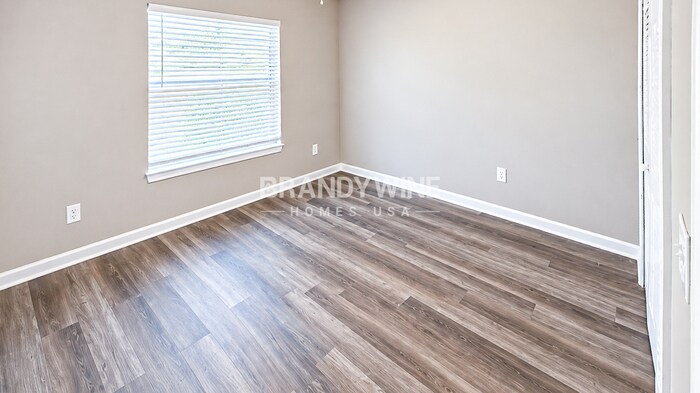 Building Photo - 2739 Annhurst Ave
