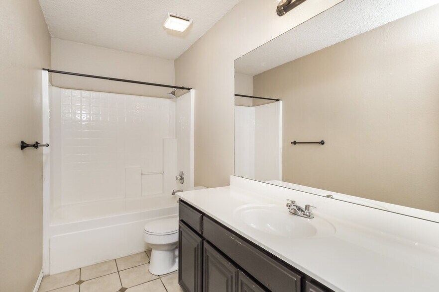 Building Photo - 317 Willowstone Trail