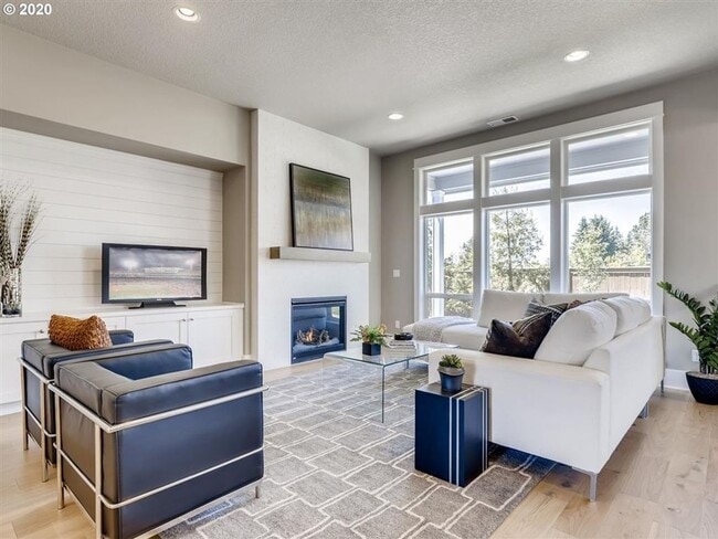 Building Photo - Coming Soon!  4 Bedroom Located in Highly Desirable Frog Pond Stafford Meadows