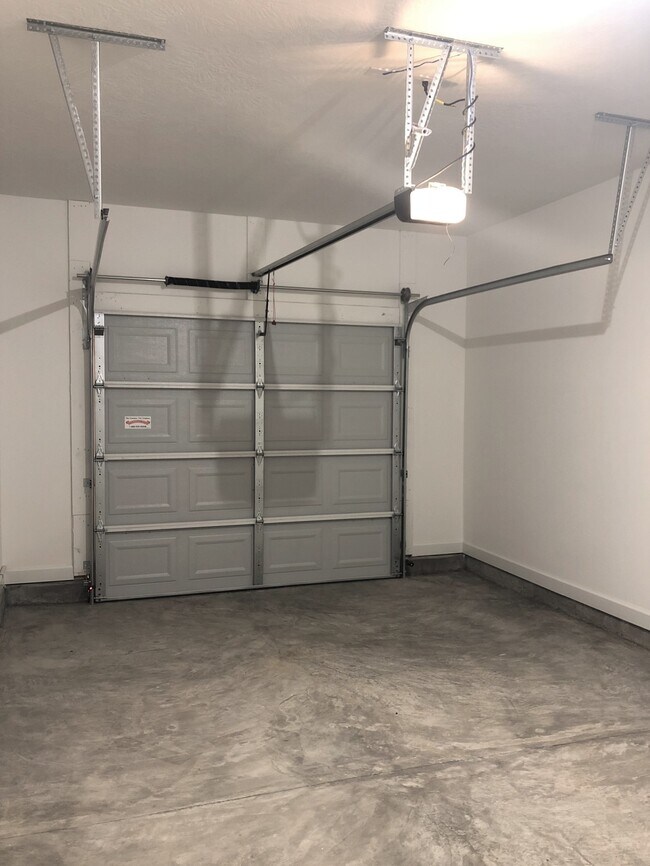 Building Photo - 8195 Bannock Cir