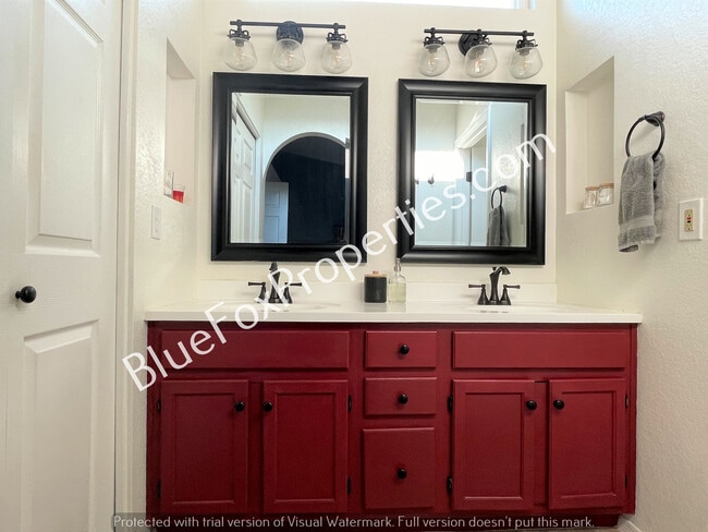 Building Photo - 3750 W Hideout Trail