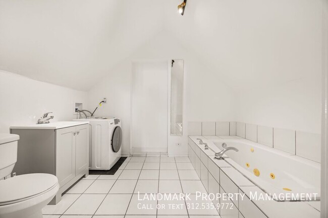 Building Photo - 6155 W School St