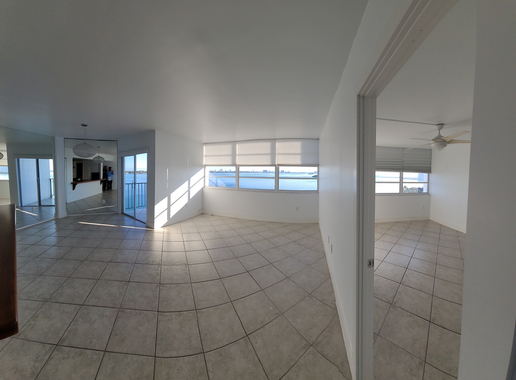 Building Photo - 11930 N Bayshore Dr