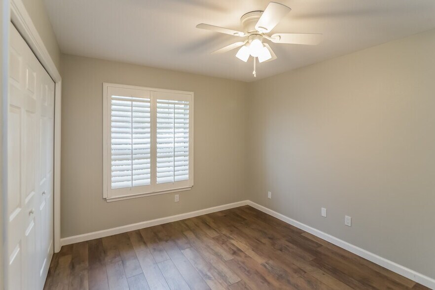 Building Photo - 3103 Olde Sutton Parke Dr