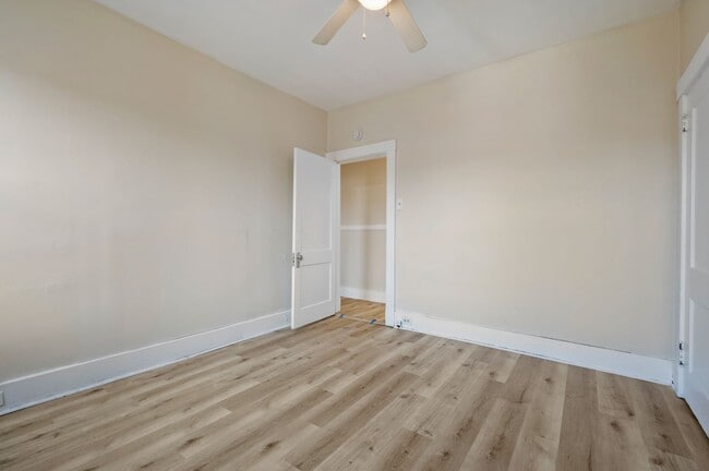 Building Photo - 113 Johnston Ave