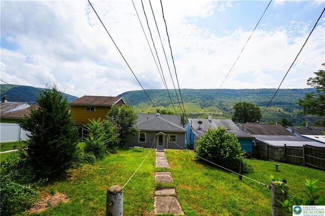 Building Photo - 775 Edgemont Ave