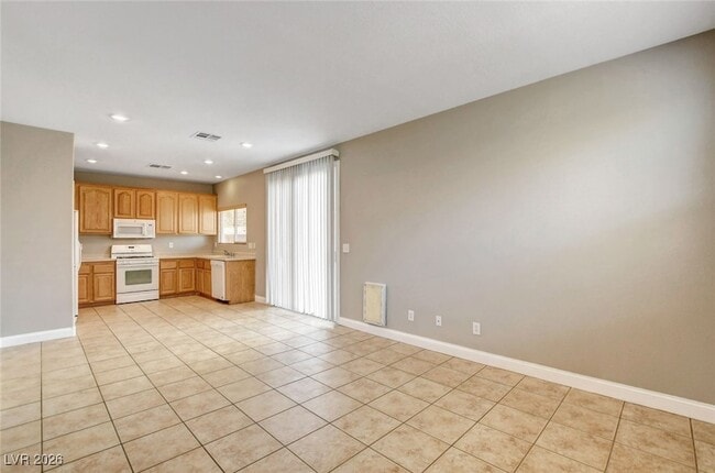 Building Photo - 3605 N Porch Swings Way