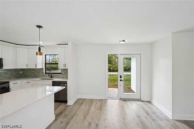 Building Photo - 1503 East 14th Street
