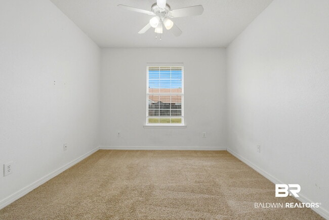 Building Photo - 9841 Watkins Dr